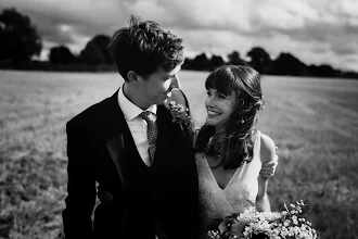 婚禮攝影師Patrick Newnham. 03.07.2022的照片