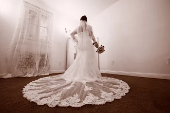 婚禮攝影師Ricky Carreon. 25.05.2023的照片