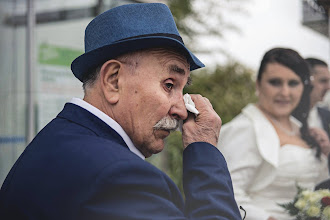 Fotografo di matrimoni Ludivine Lulula. Foto del 14.04.2019