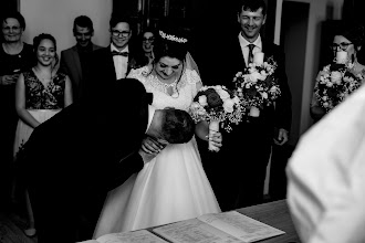 Svatební fotograf Petre Andrei. Fotografie z 23.04.2018