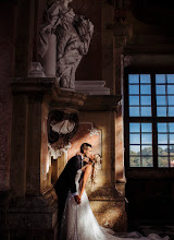 Wedding photographer Anna Mazur. Photo of 22.10.2021