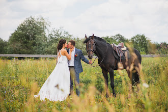 Bröllopsfotografer Kseniya Ogneva. Foto av 14.06.2019