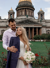 Wedding photographer Darya Kuralesova. Photo of 06.10.2021