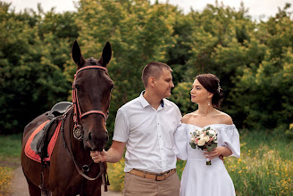ช่างภาพงานแต่งงาน Evgeniya Lebedenko. ภาพเมื่อ 21.06.2022