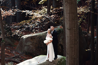 Fotógrafo de casamento Oleh Kolos. Foto de 28.04.2024