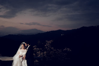 Fotógrafo de bodas Efrain Torres. Foto del 18.04.2023