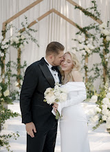 Nhiếp ảnh gia ảnh cưới Marina Bobkova. Ảnh trong ngày 04.06.2024