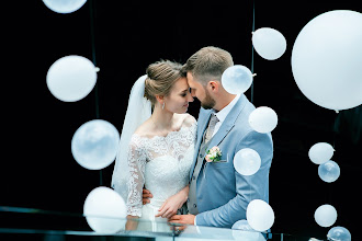 Wedding photographer Olesya Kareva. Photo of 25.08.2019