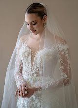 Wedding photographer Olga Chalkiadaki. Photo of 13.05.2024