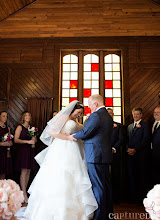 Fotógrafo de bodas Brooke Hewitt-Morgan. Foto del 25.05.2023