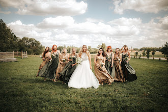 Wedding photographer Adéla Smrčinová. Photo of 07.10.2024