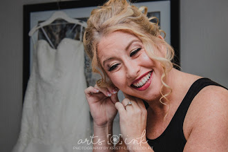 Wedding photographer Kristy-Lee Belcourt. Photo of 04.05.2023