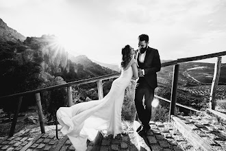 Fotografo di matrimoni Isaac Occam. Foto del 24.03.2020