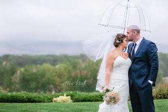 Düğün fotoğrafçısı Corrie Kraft. Fotoğraf 27.04.2023 tarihinde