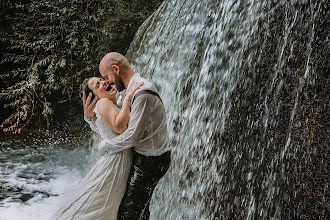 Wedding photographer Luigi Vestoso. Photo of 17.10.2023