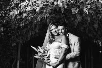 Wedding photographer Matias Izuel. Photo of 15.07.2022