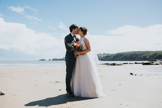 Fotógrafo de casamento Angharad Thomas. Foto de 01.07.2019