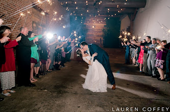 Fotografer pernikahan Lauren Coffey. Foto tanggal 08.09.2019