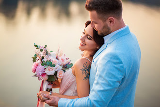 Fotografo di matrimoni Mikhail Rekochinskiy. Foto del 19.06.2019