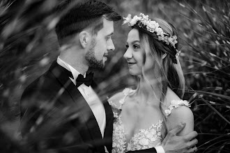 Wedding photographer Artur Jurecki. Photo of 23.10.2021