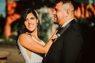 Wedding photographer Hector Vale. Photo of 24.10.2019