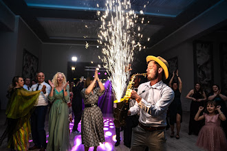 Fotógrafo de bodas Juhos Eduard. Foto del 02.05.2025