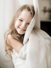 Wedding photographer Tuta Larsen. Photo of 19.11.2021