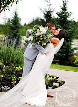 Wedding photographer Lauren Lilly. Photo of 25.05.2023