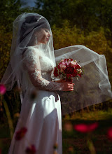Wedding photographer Alena Volkova. Photo of 26.04.2020
