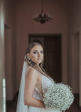 Wedding photographer Renata Kaczmarek. Photo of 16.09.2025