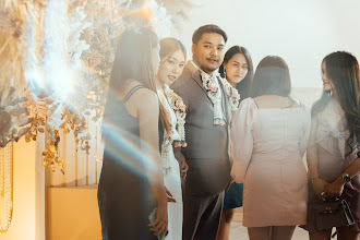 Jurufoto perkahwinan Thongchat Romchatthong. Foto pada 01.03.2021