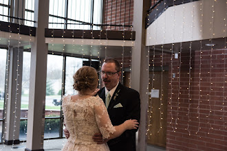 Vestuvių fotografas: Courtney Staton. 20.04.2023 nuotrauka