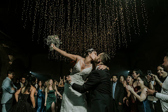 婚礼摄影师Elvia Rodríguez. 05.06.2024的图片