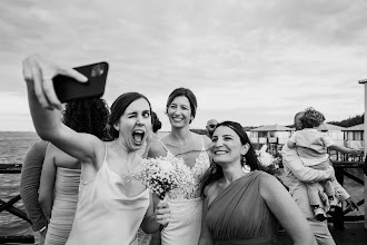 Wedding photographer Evelina Korneevec. Photo of 25.06.2024