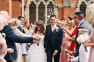 Fotógrafo de bodas Kate Lowe. Foto del 02.07.2019