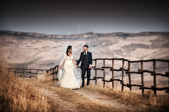 Fotografo di matrimoni Daniele Inzinna. Foto del 04.05.2025