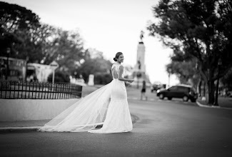 Fotógrafo de casamento Julian Cisterna. Foto de 19.07.2017