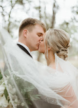婚禮攝影師Leah Adkins. 13.07.2023的照片