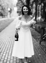 Wedding photographer Yulya Emelyanova. Photo of 19.08.2021