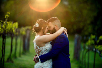 Bryllupsfotograf Nicky Byrnes. Bilde av 10.03.2020