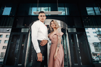 Jurufoto perkahwinan Pavel Surkov. Foto pada 18.06.2020
