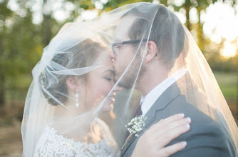 婚禮攝影師Kelly Sullivan. 08.06.2023的照片