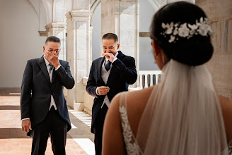 Huwelijksfotograaf Enrique Gil. Foto van 19.05.2024