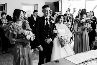 婚礼摄影师Cosmin Vlad. 04.06.2024的图片