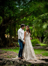 婚礼摄影师Alexandro Pérez Pinzón. 05.12.2023的图片