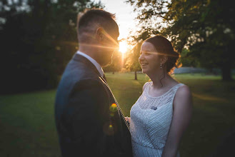 Wedding photographer Ollie Gyte. Photo of 02.07.2019