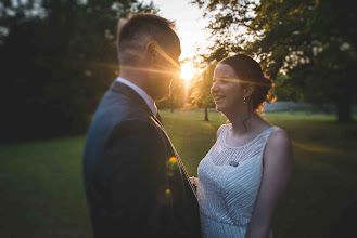 Fotógrafo de bodas Ollie Gyte. Foto del 02.07.2019