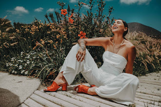 Wedding photographer Daniel Esquivel. Photo of 20.04.2025