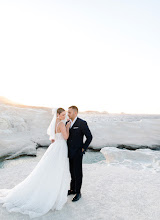 Wedding photographer Manos Mpinios Manos Mpinios. Photo of 20.02.2025