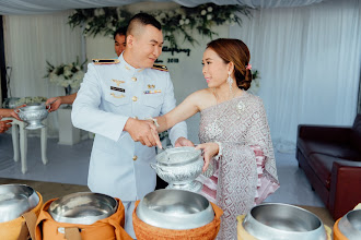 Bryllupsfotograf Piroon Rukthongchai. Bilde av 08.09.2020